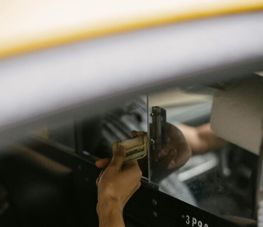 pexels photo 5835564