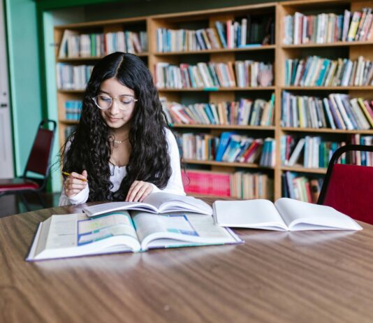 Texas State University Library: Discover Hidden Resources and Tips pexels photo 8499498