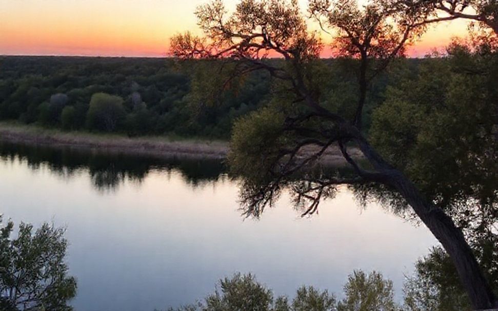 The Ultimate Guide to Lake Austin’s Secret Sunset Views*