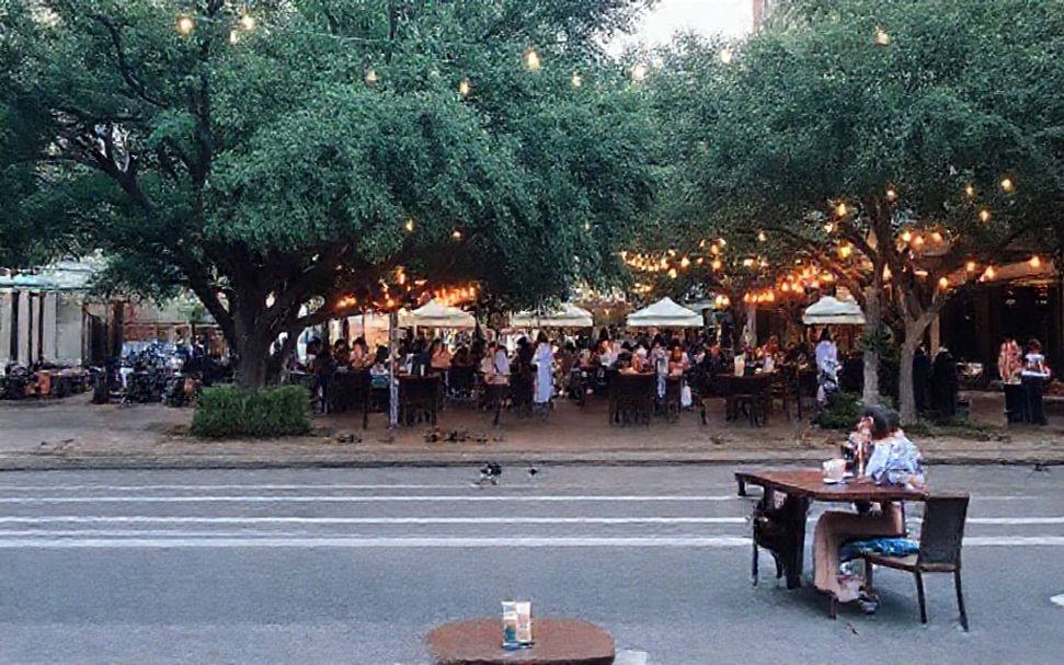 Uncover the Best Local Hangouts Downtown Austin Insiders Love*